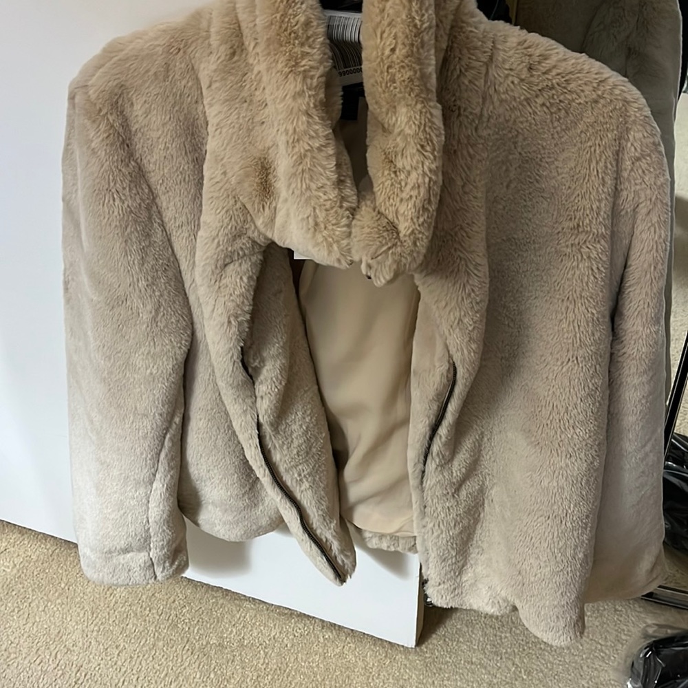 French connection small jacket. Soooo soft. Faux fur. Elastic at waistline NEW